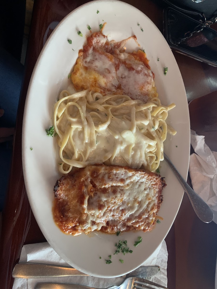 Fratellis Pizza Pasta & Vino-8